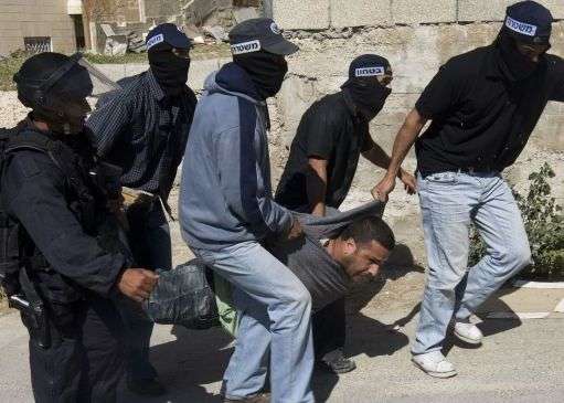 Tentara Israel menyeret warga Palestina