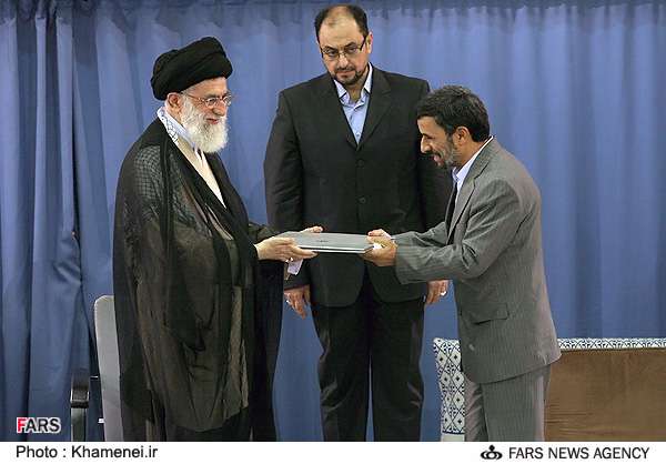ایرانی صدر ڈاکٹر محمود احمدی نژاد کے عہدے کی توثیق