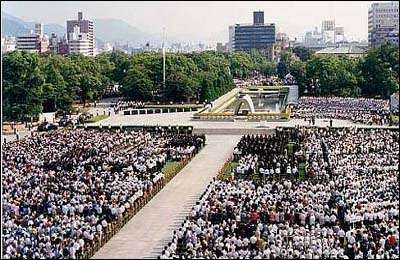 جاپان:ہیروشیما پر ایٹمی حملہ،آج 64واں یوم سوگ