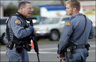 واشنگٹن:امریکی فضائی اڈے کے قریب فائرنگ،چار پولیس افسران ہلاک