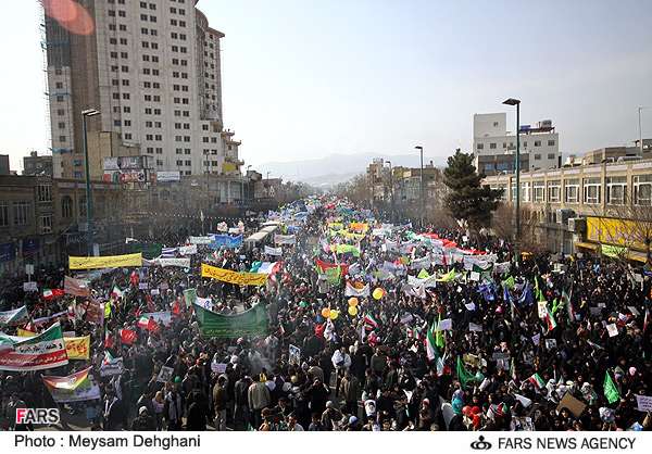 مشہد: انقلاب اسلامی ایران کی کامیابی کی سالگرہ کے موقع پر ملک گیر عظیم  عوامی ریلیاں