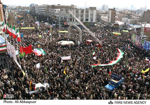 تبریز: انقلاب اسلامی ایران کی کامیابی کی سالگرہ کے موقع پر ملک گیر عظیم  عوامی ریلیاں