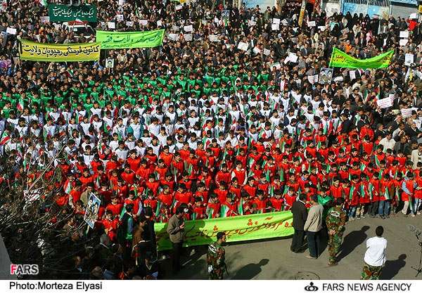 زنجان: انقلاب اسلامی ایران کی کامیابی کی سالگرہ کے موقع پر ملک گیر عظیم  عوامی ریلیاں