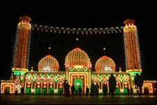ملک بھر میں جشن عید میلاد النبی(ص) عقیدت واحترام سے منایا جا رہا ہے