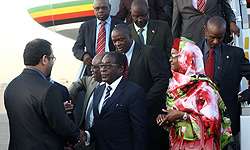 جی 15 اجلاس میں شرکت کیلئے زمبابوے کے صدر رابرٹ موگابے کی تہران آمد
