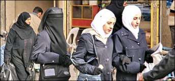 فرانسیسی مسلمانوں نے پردے پر پابندی توڑنے کا فیصلہ کر لیا