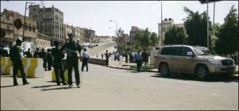 یمن،برطانوی سفارتخانے کی گاڑی پر حملہ،سفارتکار سمیت تین زخمی