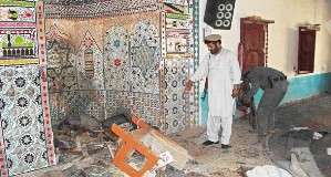 شمالی افغانستان،افغان صوبہ تخار کی مسجد میں دھماکہ،گورنر قندوز سمیت 16 افراد جاں بحق
