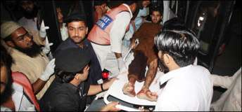 پشاور،بڈھ بیر،مسجد پر حملہ دستی بموں سے حملہ،پیش امام سمیت 5 افراد شہید،30 زخمی