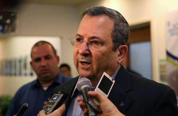Ehud Barak: Israel must reach deal with US before Palestinians do, to keep upper hand in peace talks