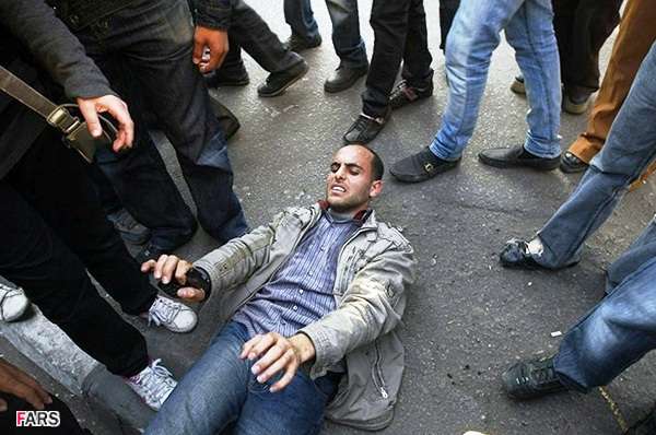 مصر میں صدر حسنی مبارک کے خلاف ملک گیر عوامی مظاہروں کا سلسلہ بدستور جاری