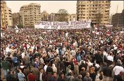 مصر،حسنی مبارک کیخلاف ملین مارچ،حکومت چھوڑنے کا مطالبہ، مبارک کا خاندان برطانیہ پہنچ گیا،برطانوی میڈیا