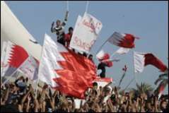 بحرین اپوزیشن نے مذاکرات کی پیشکش قبول کرلی، پرل اسکوائر سے ٹینک واپس