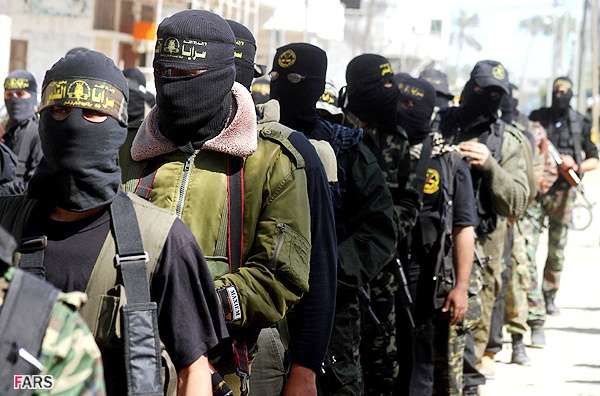 جہاد اسلامی فلسطین کے ملٹری ونگ القدس بریگیڈ کے مجاہدین اسرائیل کی ممکنہ جارحیت کے خلاف دفاعی تیاریوں میں مصروف