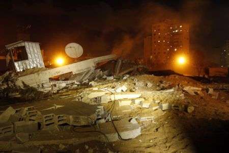 Israeli airstrikes injure 17 Palestinians