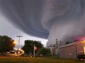 ABŞ-da tornado qurbanlarının sayı 200-ə çatır