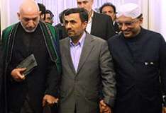 صدر دہشتگردی کے خلاف عالمی کانفرنس میں شرکت کیلئے ایران پہنچ گئے، ایران،پاکستان اور افغانستان کے صدور پر مشتمل سہ فریقی اجلاس جاری