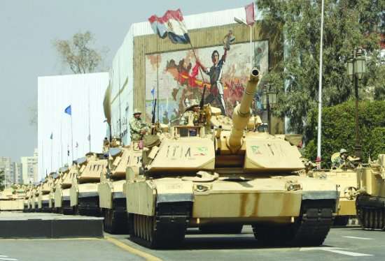 قلق إسرائيلي من صفقة الدبابات الأمريكية لمصر