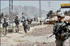 افغانستان،بم دھماکے و تشدد کے واقعات، 3 نیٹو فوجی ہلاک