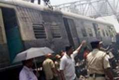 بھارت میں ٹرین کی 15 بوگیاں پٹری سے اترگئیں، 31 افراد ہلاک، 100 سے زائد زخمی