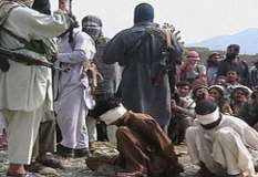 طالبان دہشتگردوں نے 16 پاکستانی پولیس اہلکاروں کے قتل کی ویڈیو نشر کر دی