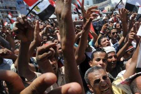 Thousands stage anti-govt. rally in Cairo