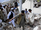انفجار بمب در پاکستان ، یکصد و ده کشته و زخمی بر جای گذاشت