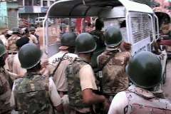 کراچی،مختلف علاقوں میں رینجرز اور پولیس کا سرچ آپریشن، 83 افراد گرفتار