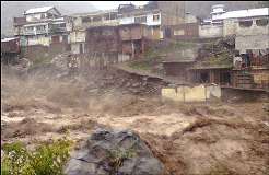 کوہستان میں سیلاب نے تباہی مچا دی، 33 افراد جاں بحق، سینکڑوں بے گھر،ملک کے دیگر علاقوں سے زمینی رابطہ منقطع ہو گیا