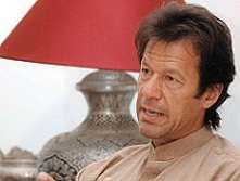 پاکستان کو سب سے بڑا خطرہ دہشت گردی کیخلاف جاری نام نہاد جنگ سے ہے، عمران خان