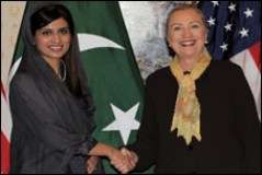 حنا ربانی کھر کی ہیلری کلنٹن سے ملاقات، پاکستان اور امریکا کا دہشتگردی کے خلاف ملکر کام کرنے پر اتفاق