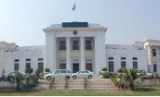 مجلس خیبرپختونخواہ پاکستان تھدیدھای آمریکا را محکوم کرد
