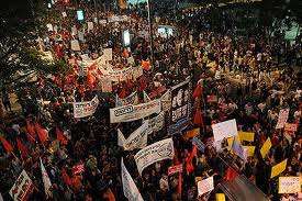 Israelis take to streets for social justice protests‎