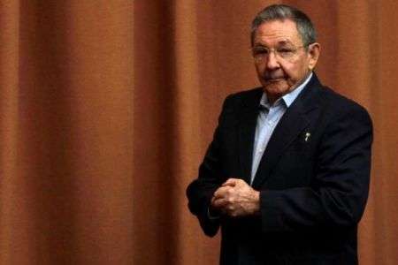 Cuban President Raul Castro announced on Friday that his country would pardon 2,900 prisoners.