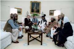طالبان اور امریکہ کے درمیان معاہدہ، گوانتانا موبے سے پانچ رہنماﺅں کی رہائی کا فیصلہ