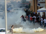 تصوير آرشيوي از سرکوب معترضان در بحرين