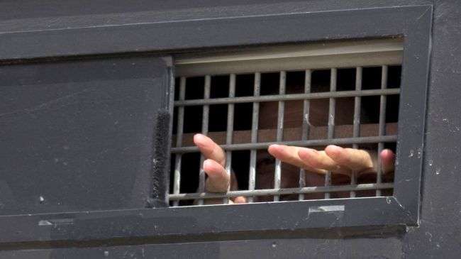 Palestinian woman in Israeli jail continues hunger strike for ninth day