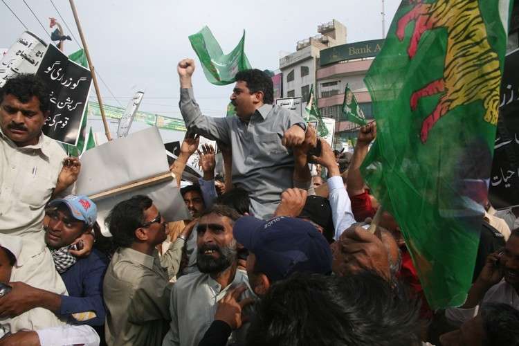 لوڈشیڈنگ کیخلاف لاہور میں مسلم لیگ ن کی احتجاجی ریلی