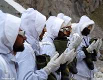 سیاچن، برفافی تودہ گرنے سے کرنل سمیت ۱۳۰ پاکستانی فوجی جوان دب گئے