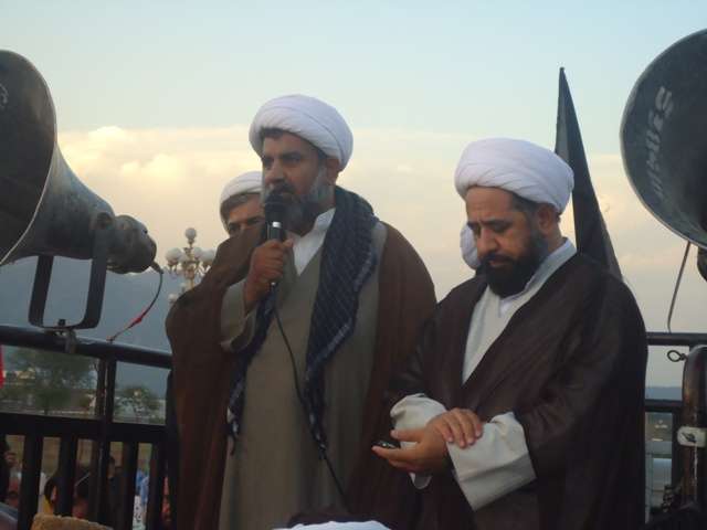 علامہ ناصر عباس مردہ باد ریلی کے شرکاء سے خطاب کر رہے ہیں