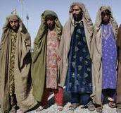 افغانستان، دہشتگردی کیلئے خواتین کے لباس میں ملبوس 2 طالبان گرفتار
