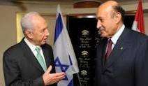 Shimon Peres(L) and Omar Suleiman(R) in Tel Aviv, November 4, 2010.