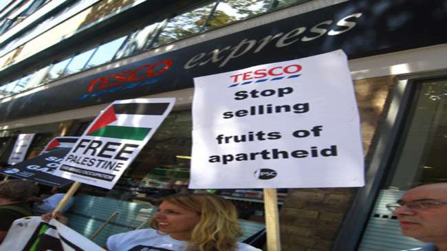 UK Co-op extends boycott of goods made in illegal Israeli settlements