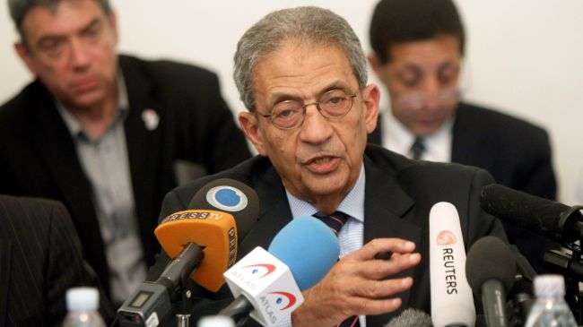 The former Egyptian Arab League secretary general and presidential candidate in Egypt, Amr Mousa, speaks during a press conference in Cairo, April 22, 2012.