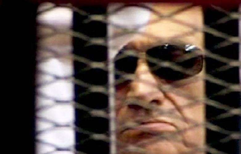 اپنے دور کا فرعون حسنی مبارک جیل کی کوٹھڑی میں