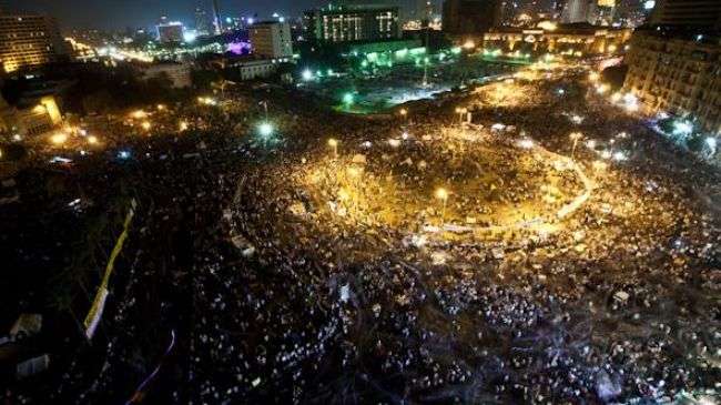 Egyptians gather in Cairo