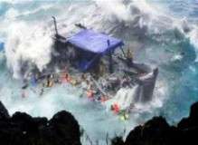 کشتی حادثہ، کرم ایجنسی کے 80 افراد کو بچالیا گیا، 45 تاحال لاپتہ