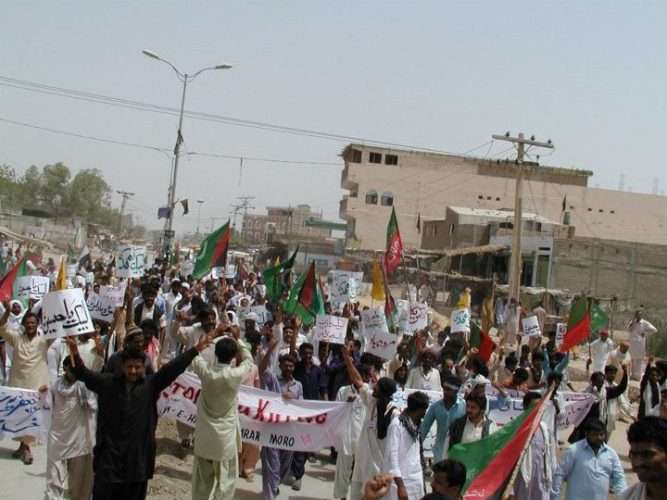 دادو میں شیعہ تنظیموں کی جانب سے منعقدہ احتجاجی ریلی و دھرنے کی تصویری رپورٹ
