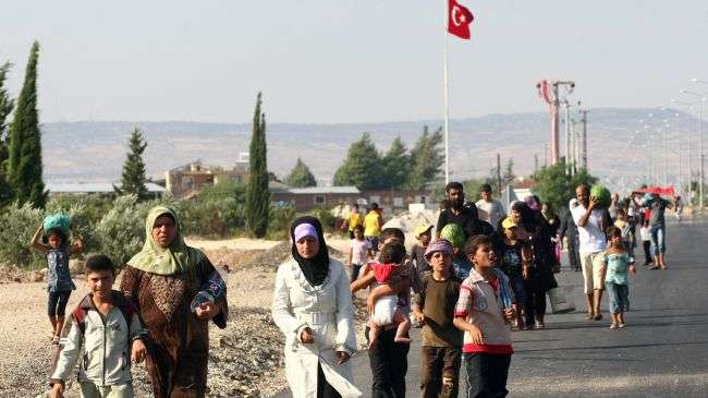 Turkish police clash with Syrians seeking shelter in Hatay: Reports
