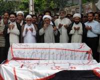 کراچی میں شہید ہونے والے عباس رضا، کمیل رضا اور محمد رضا کی نماز جنازہ ادا کردی گئی